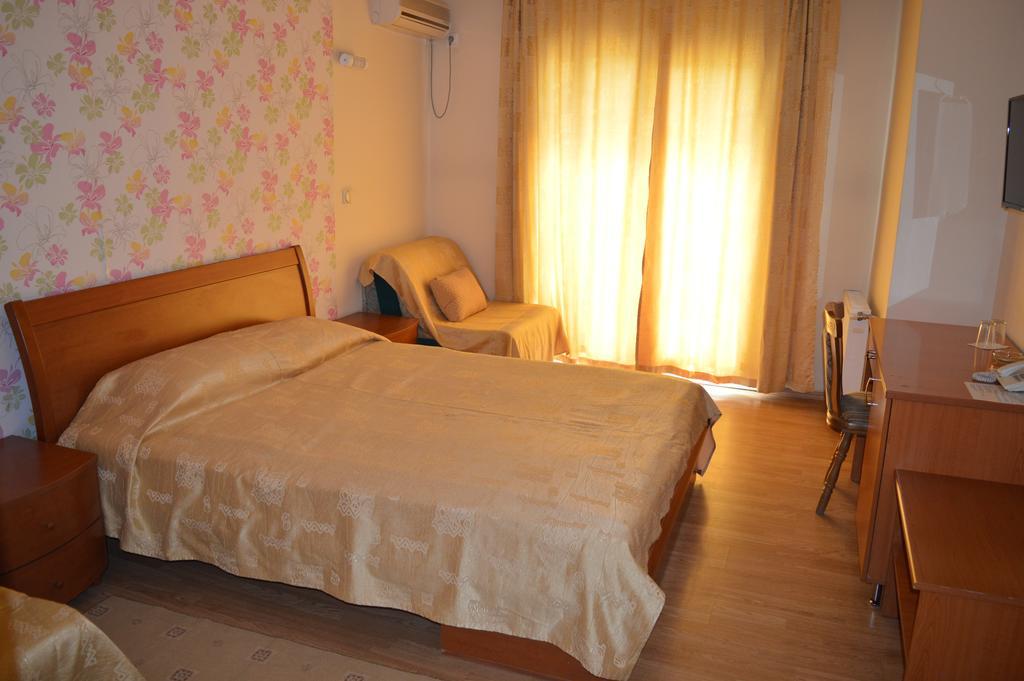 Vip Hotel Skopje - New Management Exteriér fotografie
