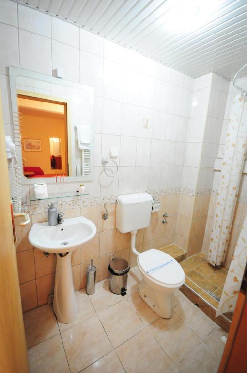 Vip Hotel Skopje - New Management Pokoj fotografie