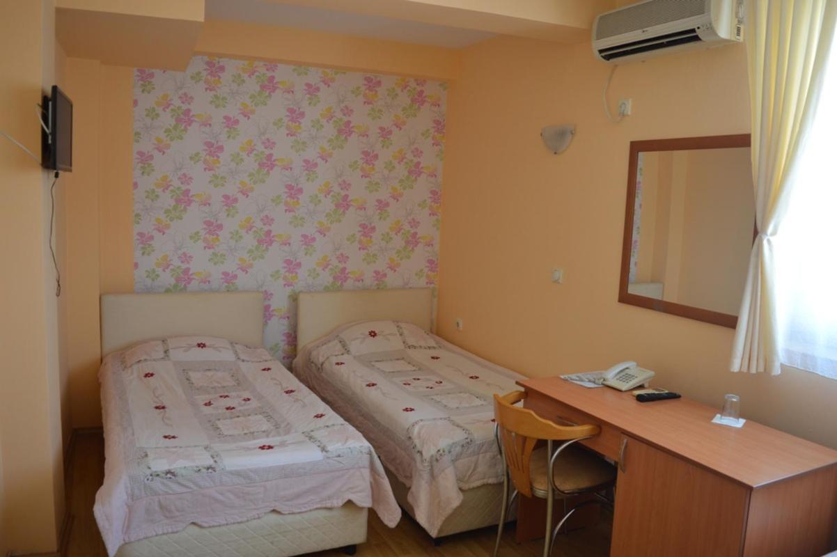 Vip Hotel Skopje - New Management Exteriér fotografie